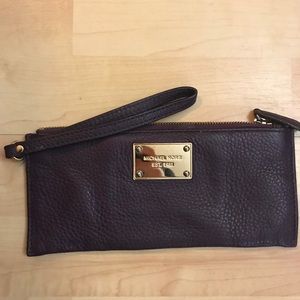 Michael Kors wristlet